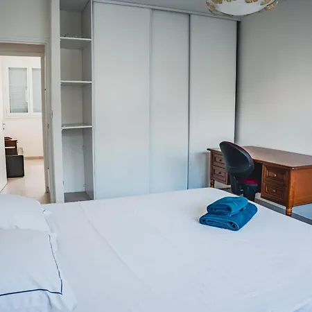 38 M With Balcony In Lägenhet